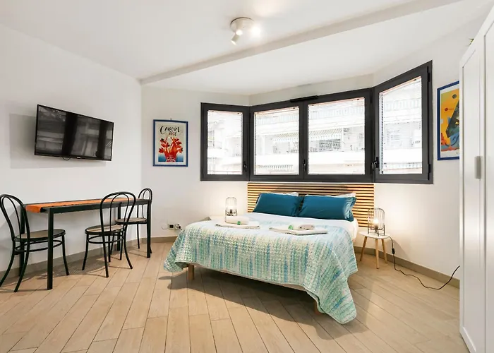 Les Oranges Five Stars Holidayhouse